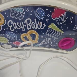 2020 Easy Bake Oven In Working Condition. No accessories or box-Clean